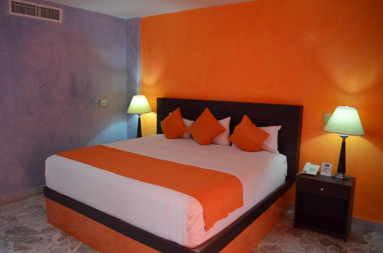 Hotel Maria Eugenia ทักซ์ทลา กูทิเอเรซ ภายนอก รูปภาพ