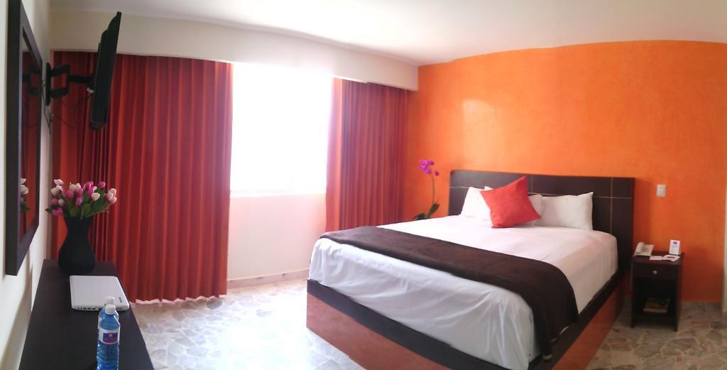 Hotel Maria Eugenia ทักซ์ทลา กูทิเอเรซ ภายนอก รูปภาพ