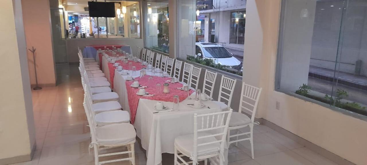 Hotel Maria Eugenia ทักซ์ทลา กูทิเอเรซ ภายนอก รูปภาพ