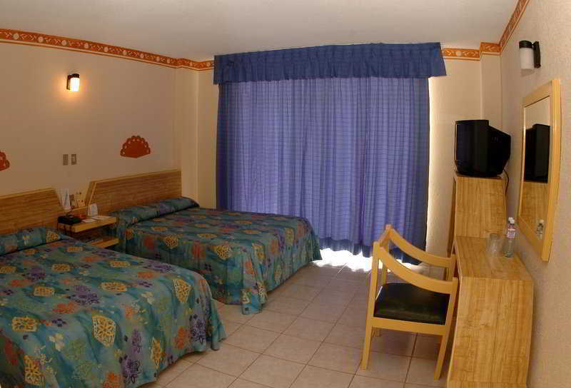 Hotel Maria Eugenia ทักซ์ทลา กูทิเอเรซ ภายนอก รูปภาพ